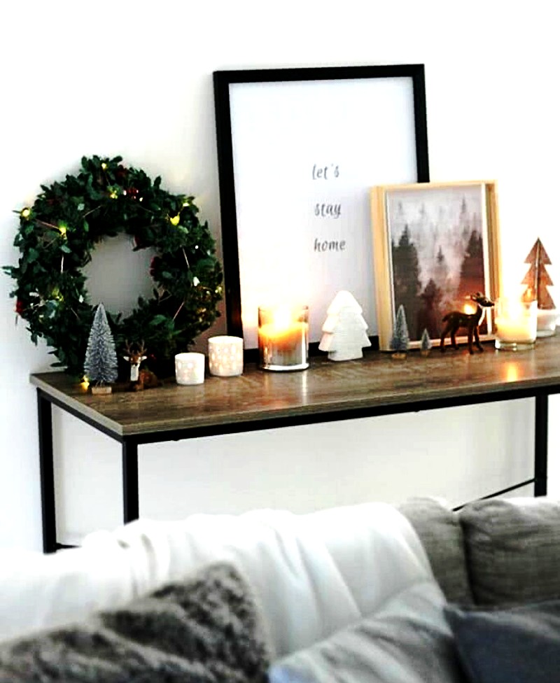 Árvore de Natal Decorada Vermelha e Branco 80cm :: Primavera Design