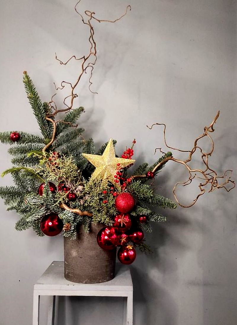 Árvore de Natal Decorada Vermelha e Branco 80cm :: Primavera Design