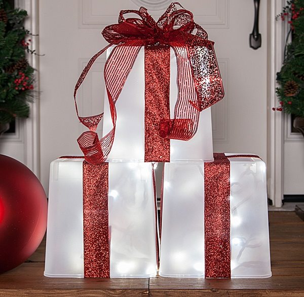 christmaslightsetc-diy-lighted-gift-box-christmas-decorations-0192