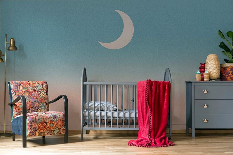 papel de parede azul no quarto do bebê
