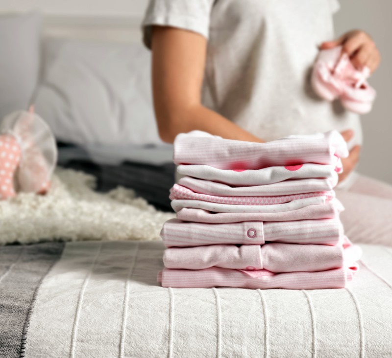 Como organizar a roupa do bebê