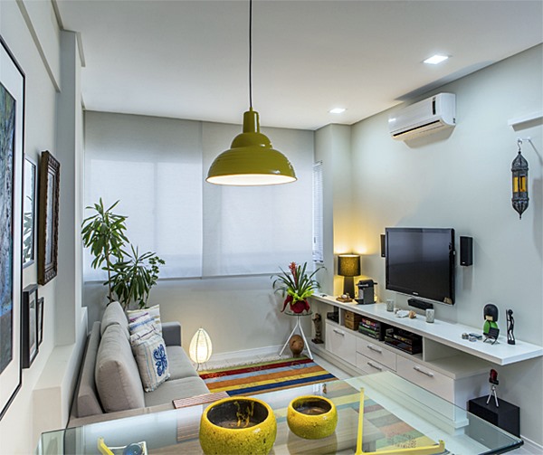 24 salas-corredor - Pequenas e estreitas 11 Sala com plantas e ventilação natural